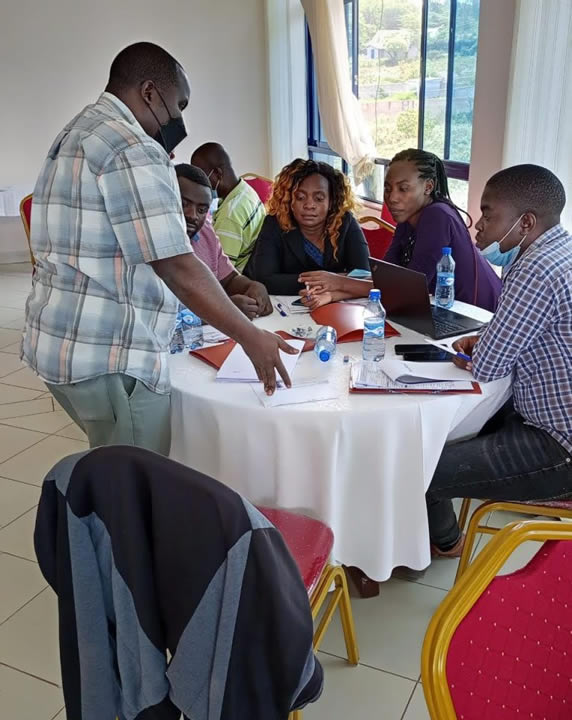 05-devlink-home-slide-tall